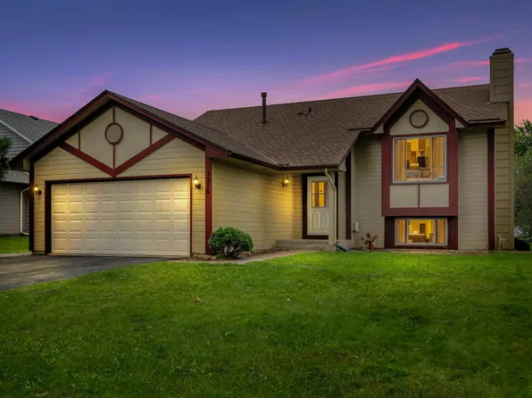 7376 157th St W, Apple Valley, MN 55124
