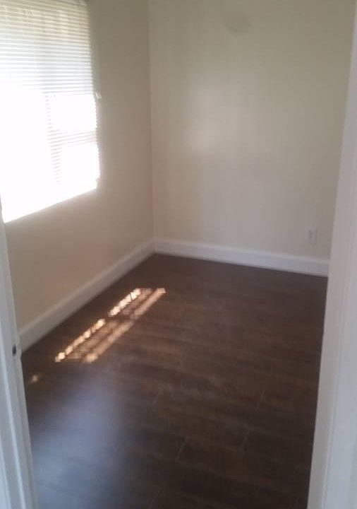 1st image of 4325 Woodlawn Ave