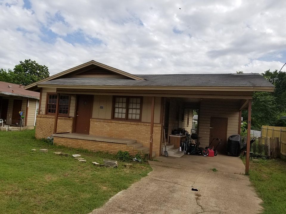 1st image of 202 Olive St