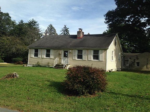 3rd image of 54 Western Ave
