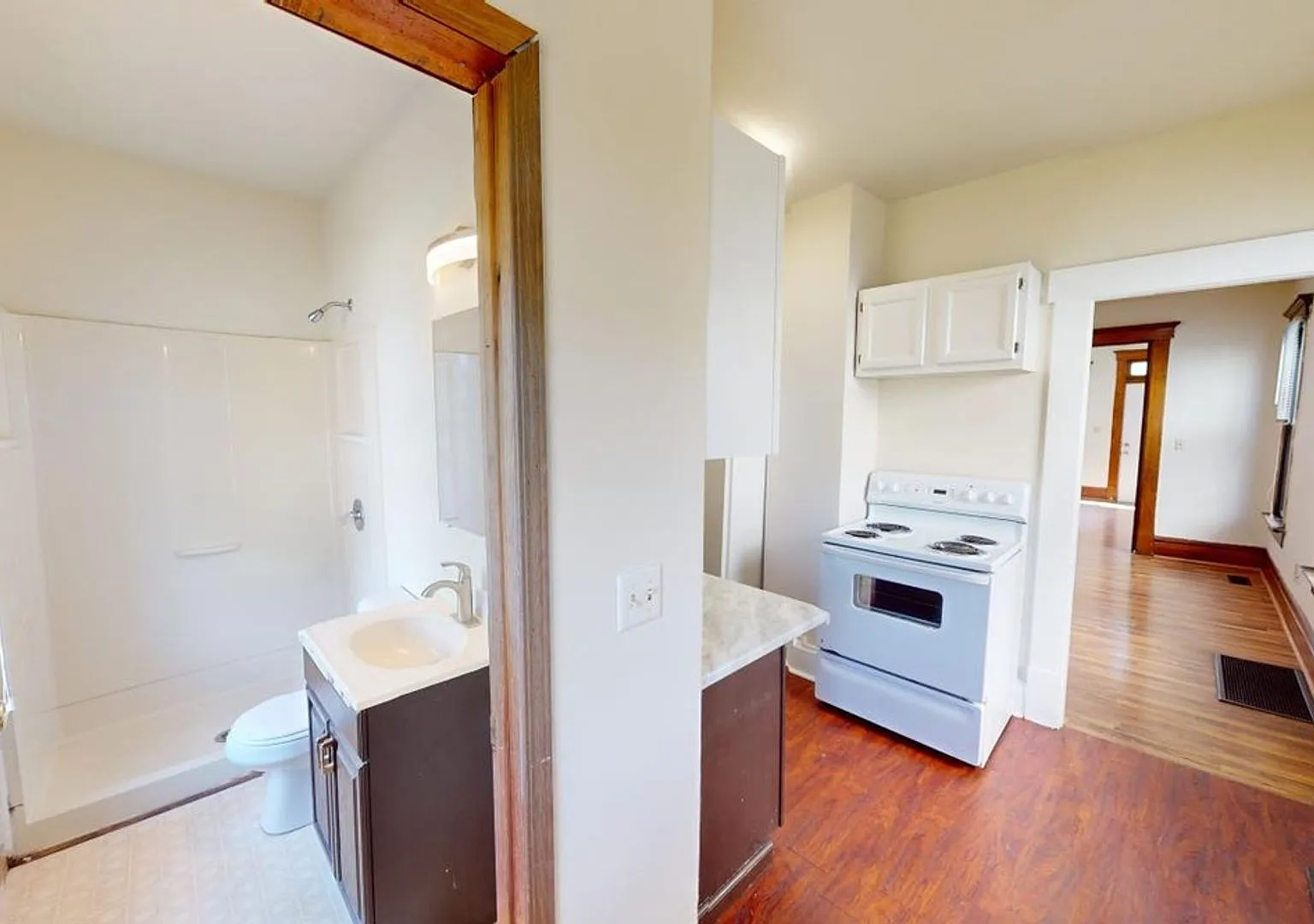4 Bedrooms + 2 Full Baths + 4 Free Parking Spaces Amazing House Available August 2027! — Photo 3