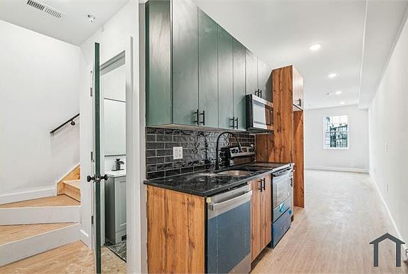 1st image of 4163 Mantua Ave #3