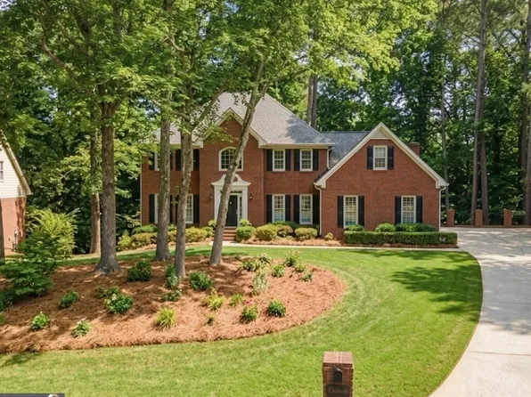 5435 Hoylake Ct, Johns Creek, GA 30097