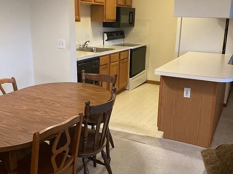 2636 Stadium View Dr #6 — Photo 3