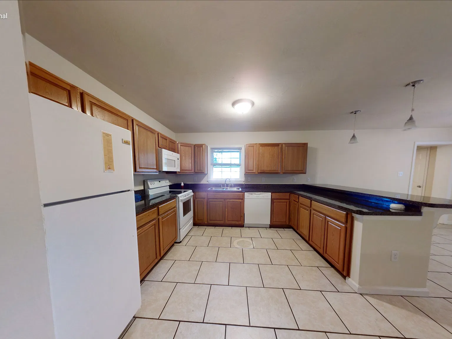 4 bed, 1512 sqft, $3,000 — Photo 2