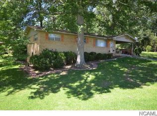 1657 Pinewood Dr NW, Cullman, AL 35058