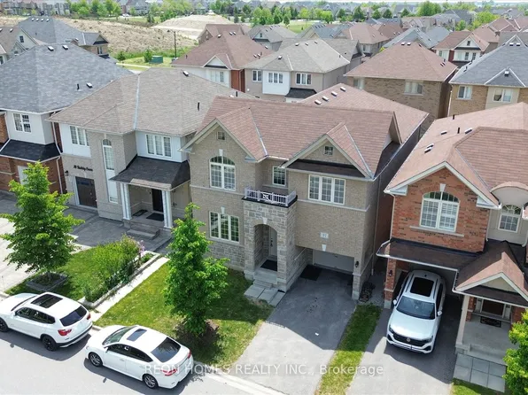 37 Raithby Cres, Ajax, ON L1Z 0S6