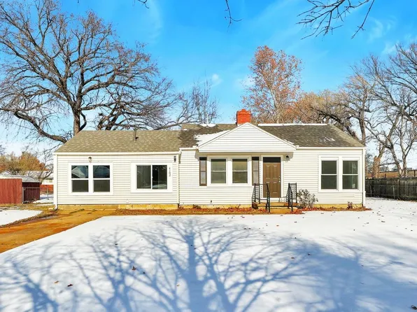 4102 W Elm St, Wichita, KS 67212