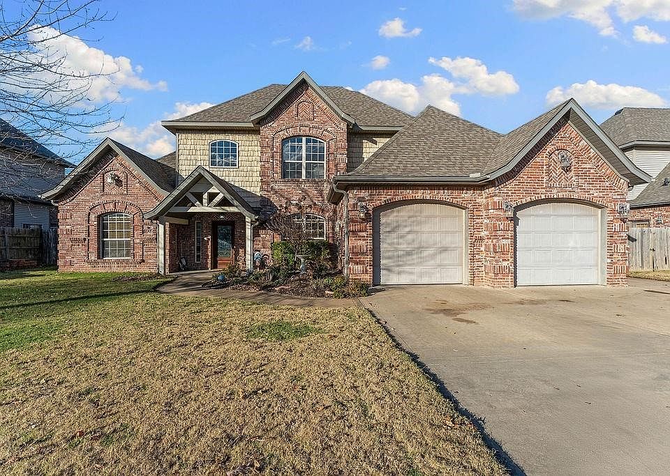 1st image of 4002 SW Town Vu Rd