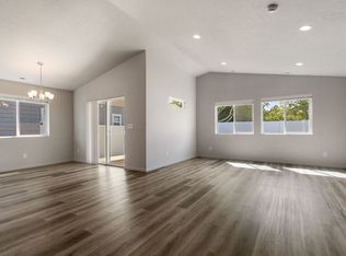 17617 E Maxwell Ave, Spokane Valley, WA 99016