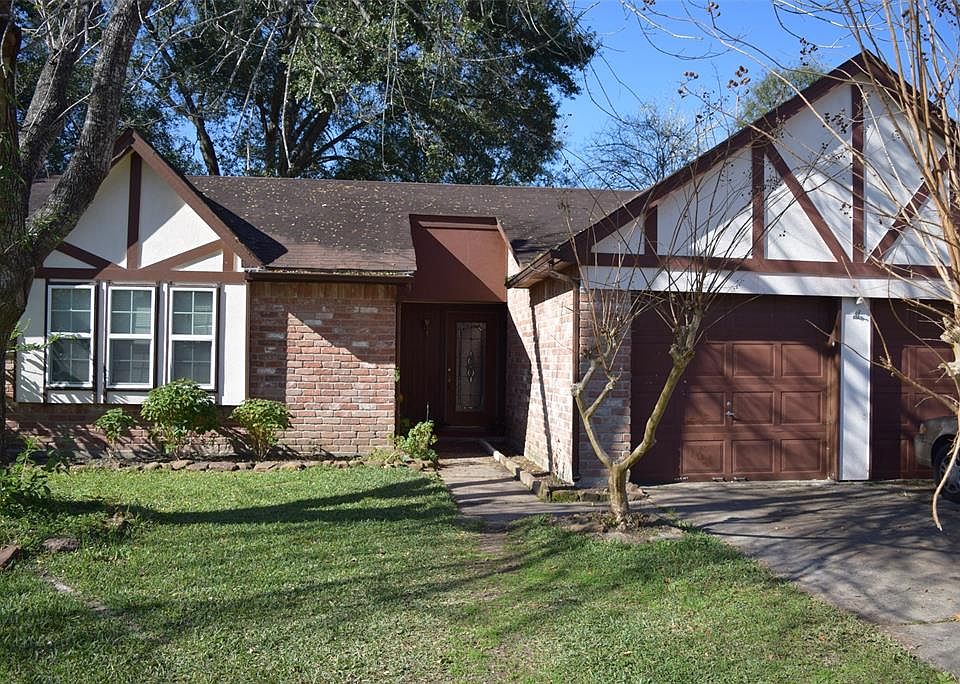 1st image of 19815 Deep Dale Dr