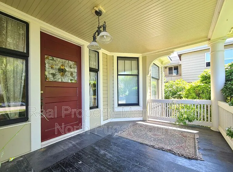 2301 Rucker Ave #4 — Photo 4