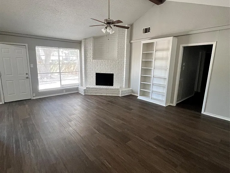 22318 Meadowgate Dr — Photo 9