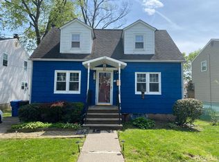 39 Hunt St, Iselin, NJ 08830