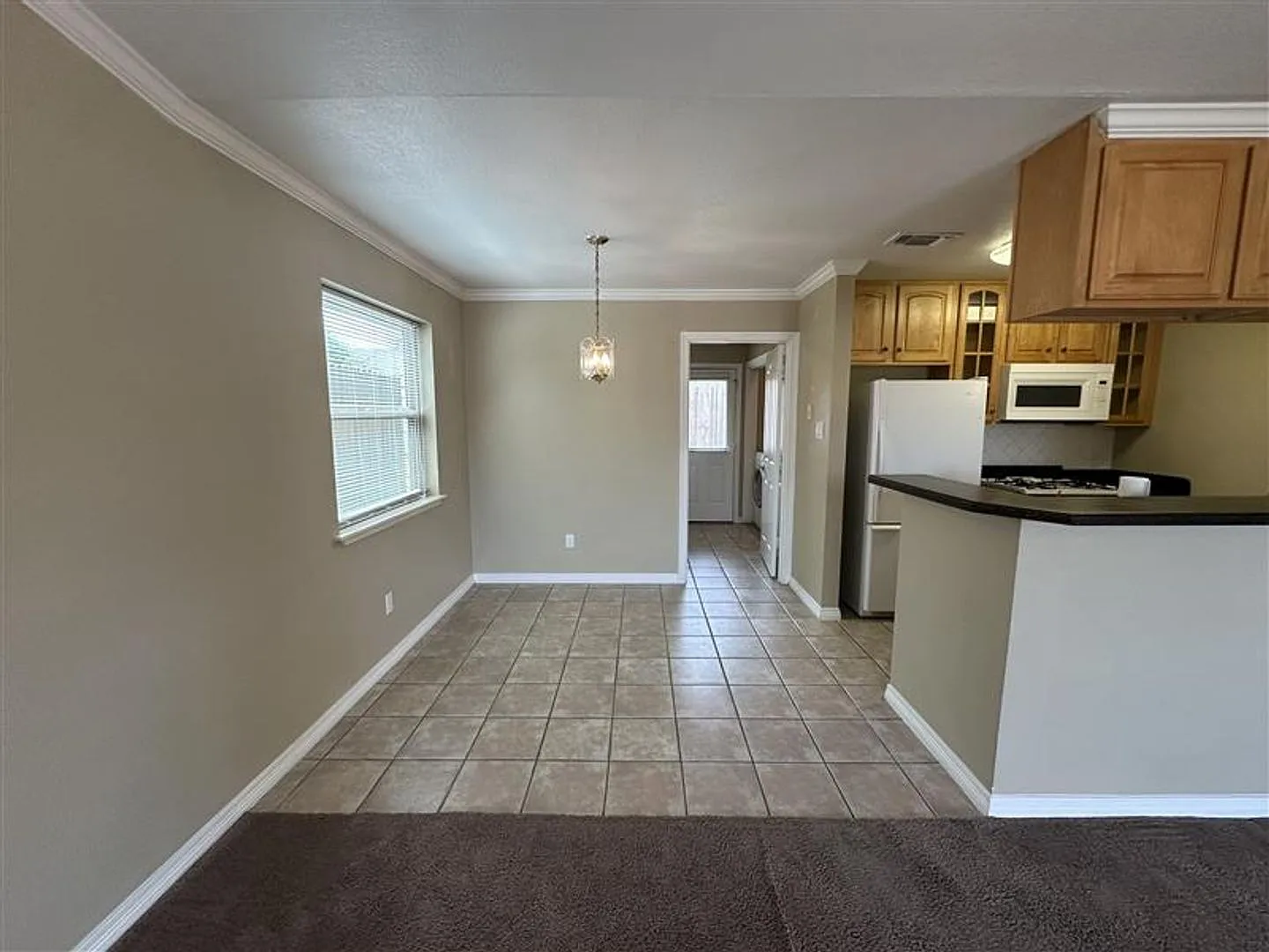 8320 Cambridge Rd — Photo 4