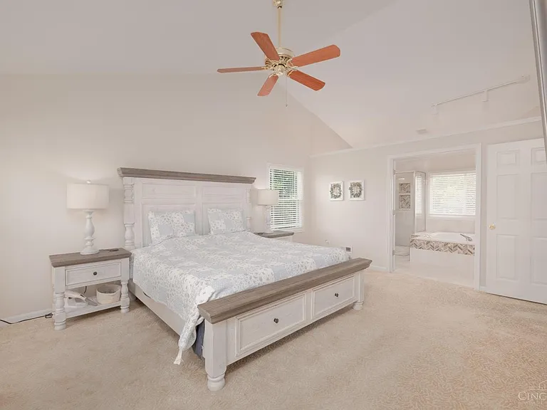 4646 Lakeridge Ct — Photo 22