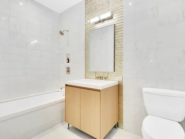 215 East 19th Street image 7 of 17