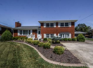 5813 Benny Rd, Louisville, KY 40258