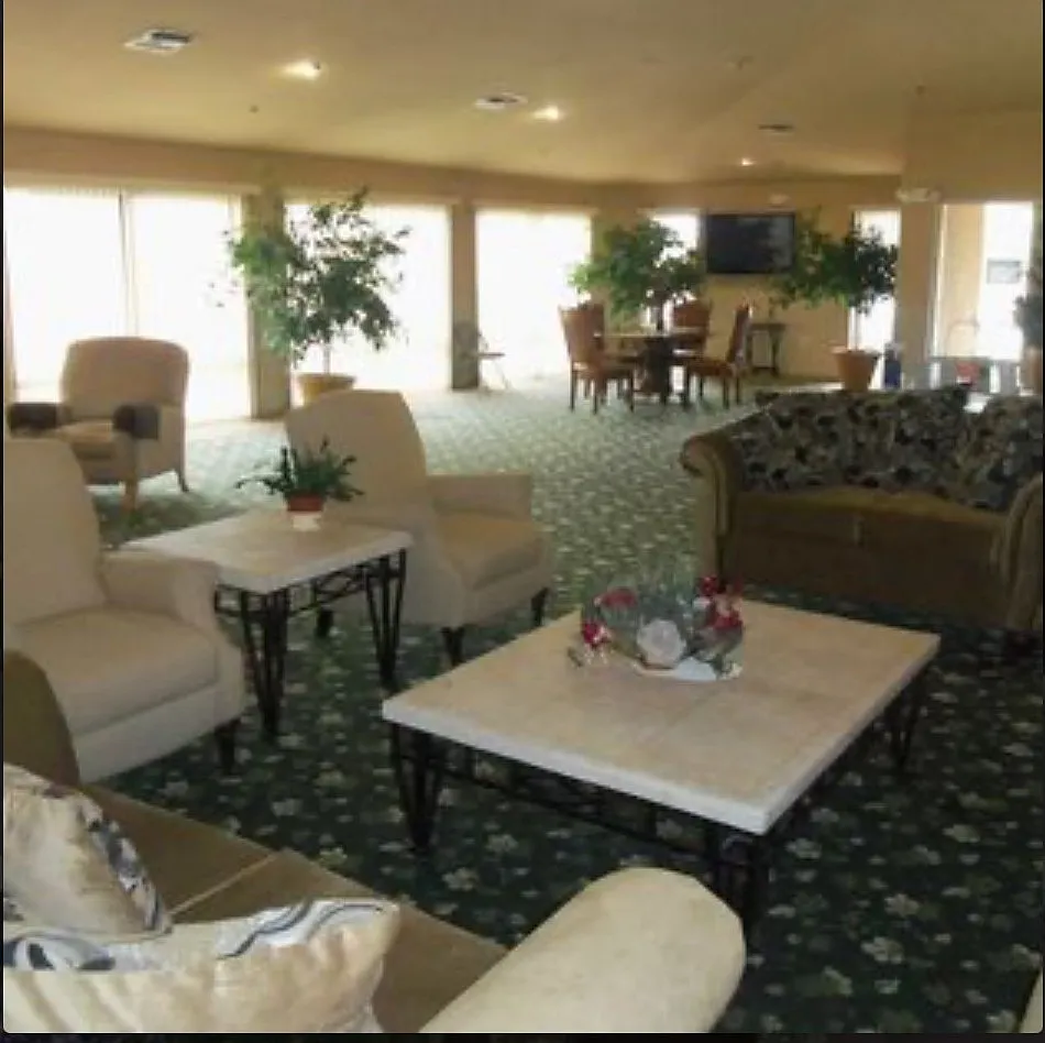 2 bed, 798 sqft, $913 — Photo 4