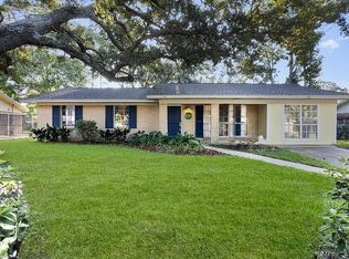 431 Whispering Pine Dr, Ocean Springs, MS 39564