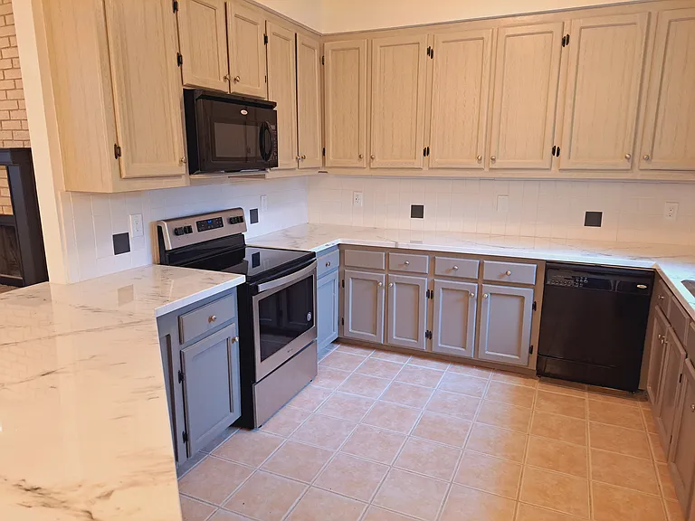 21604 Boggy Ford Rd — Photo 10