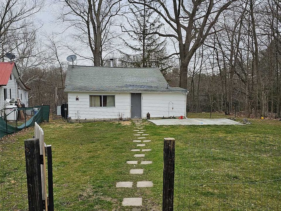 39 S High St Bloomingburg, NY, 12721 Apartments for Rent Zillow