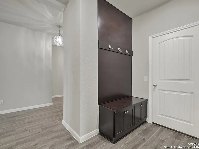 3625 Black Cloud Dr — Photo 5