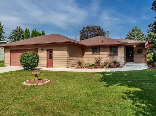 402 N Pine St, Orfordville, WI 53576