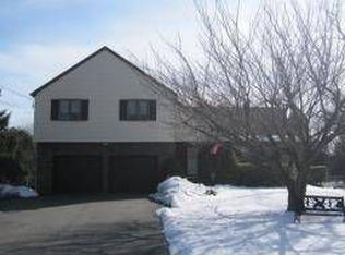 99 Mountain Ave, Pompton Plains, NJ 07444