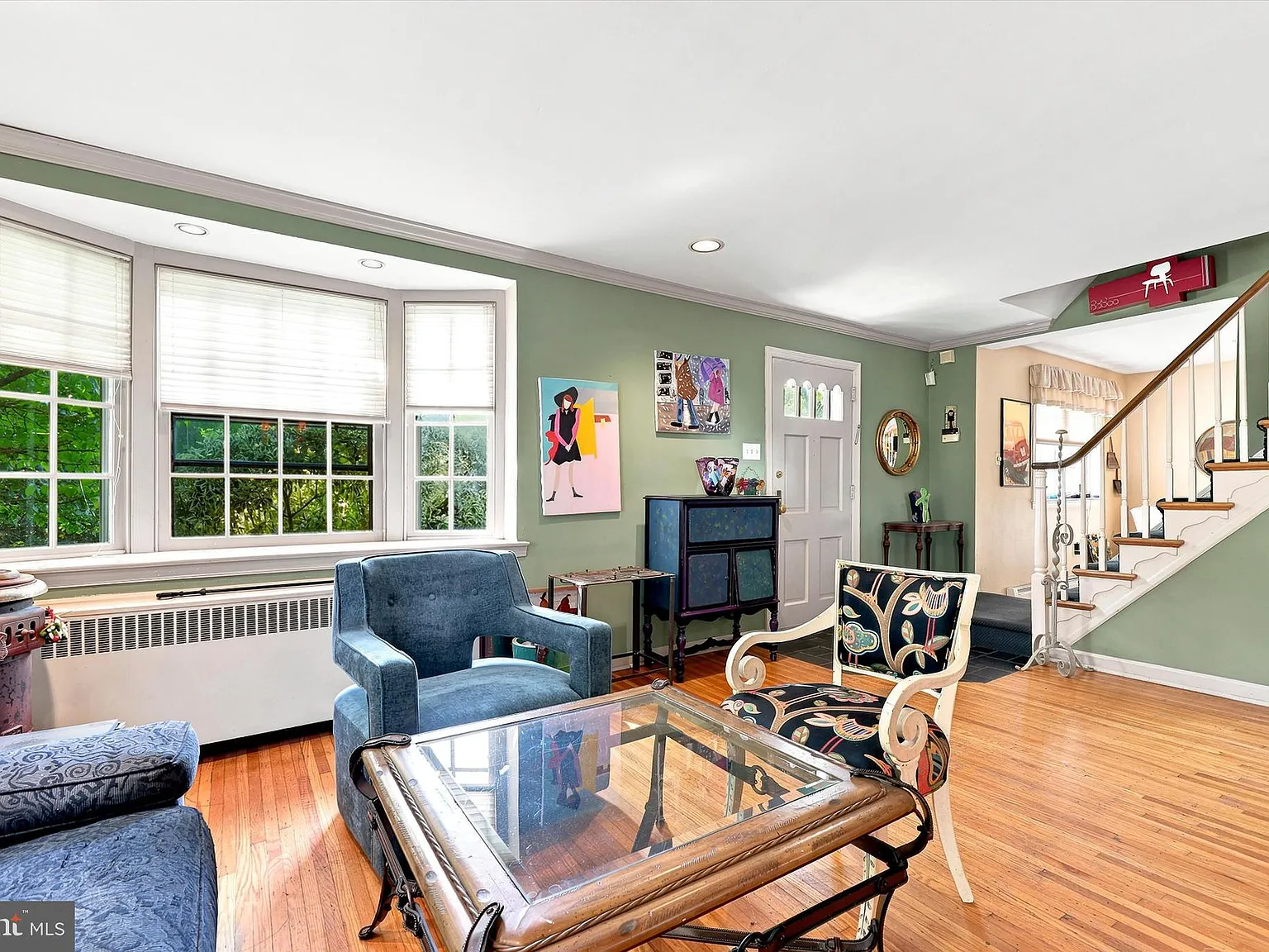 3 bed, 2.5 bath, 1328 sqft, $3,300 — Photo 2