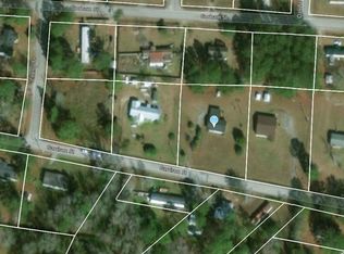 176 Garrison St, Pembroke, GA 31321