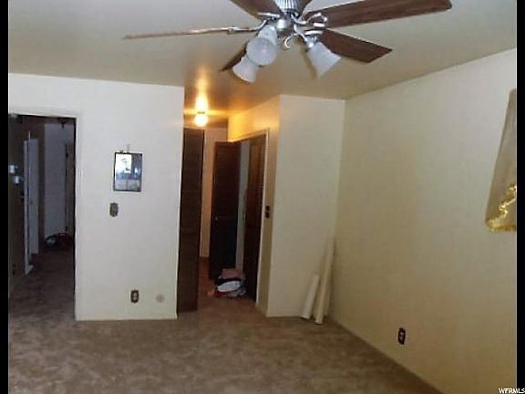 4th image of 2062 W Champagne Cir