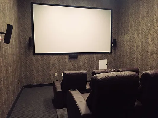 Rented by Manhattan Management LLC | media 75