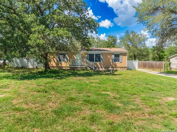 155 Brianna, Von Ormy, TX 78073