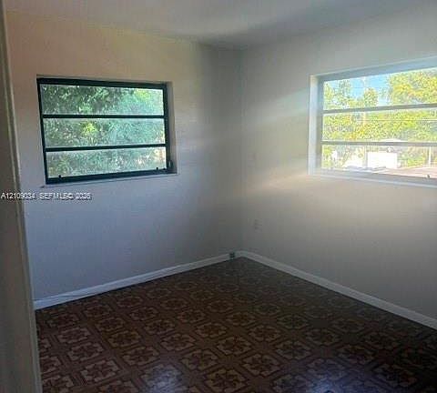 5th image of 683 E 19th St