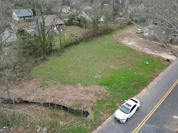 613 Moody St, Griffin, GA 30223