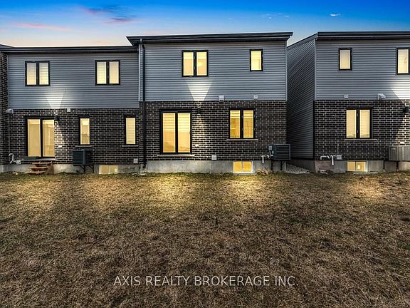 2nd image of 2978 Turner Cres