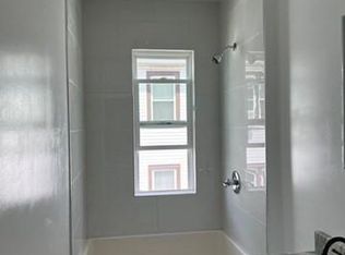 101 Sterling St APT 2, Worcester, MA 01610