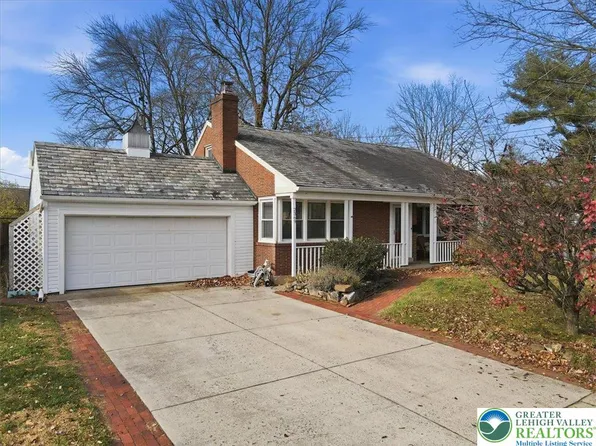 2369 Montgomery St, Bethlehem, PA 18017