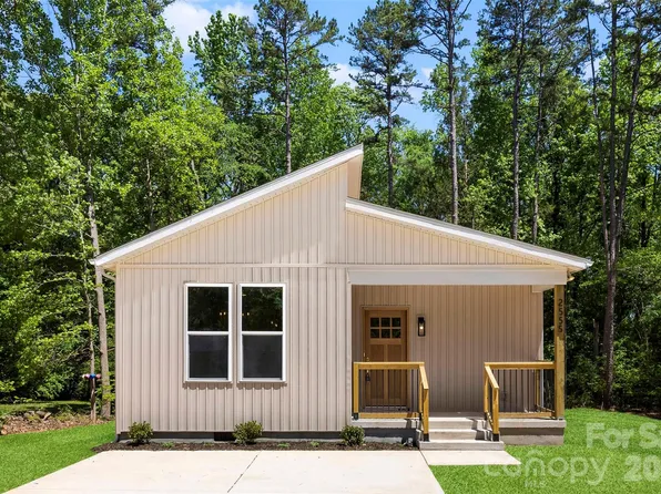 2555 Winfield St, Kannapolis, NC 28083