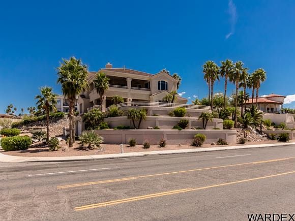 1st image of 701 Lake Havasu Ave S
