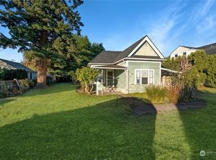 1317 Harrison St, Mount Vernon, WA 98273