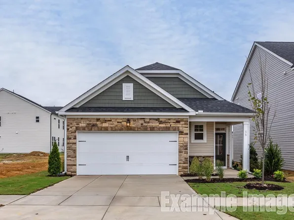 80 Baldwin St, Lillington, NC 27546