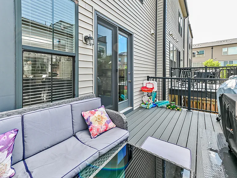 42284 Crawford Ter — Photo 19