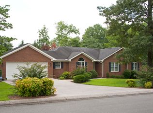 802 E Moravian Bnd, Chatsworth, GA 30705
