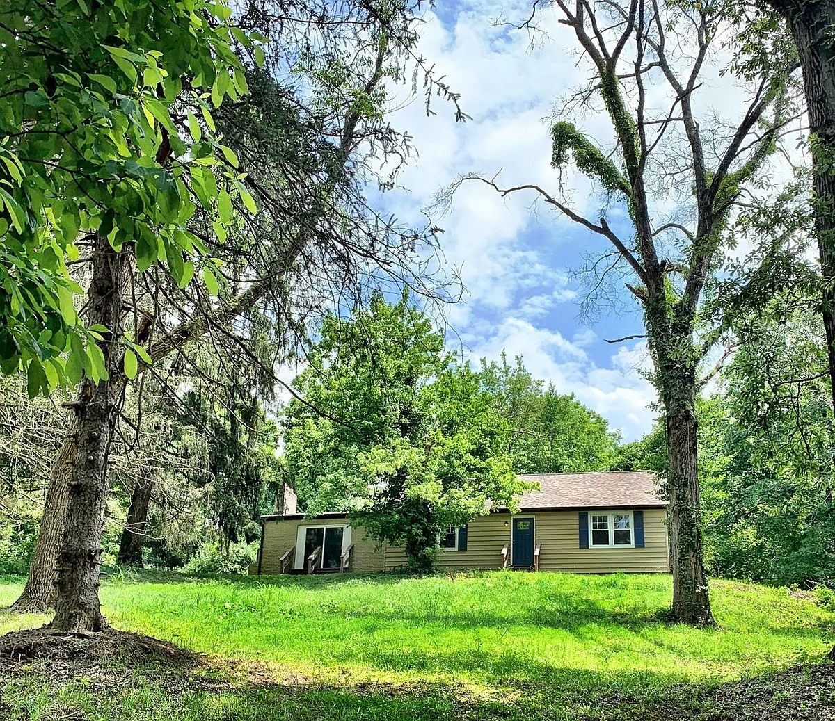 Building Photo - 300 Bethel Rd
