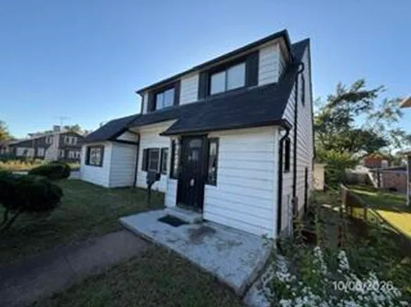 772 Fillmore St, Gary, IN 46402