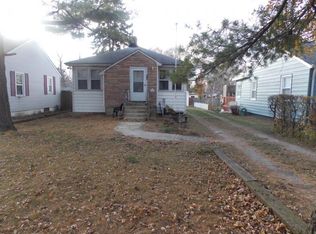 113 Independence Ave, Joliet, IL 60433