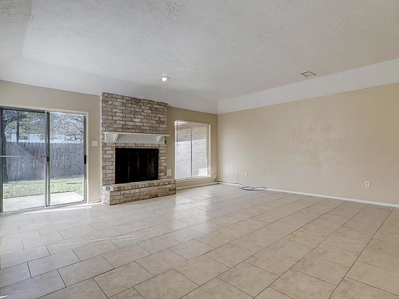 5th image of 12115 Leafy Arbor Dr