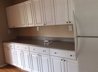 11 Swan Blvd, Toms River, NJ 08753